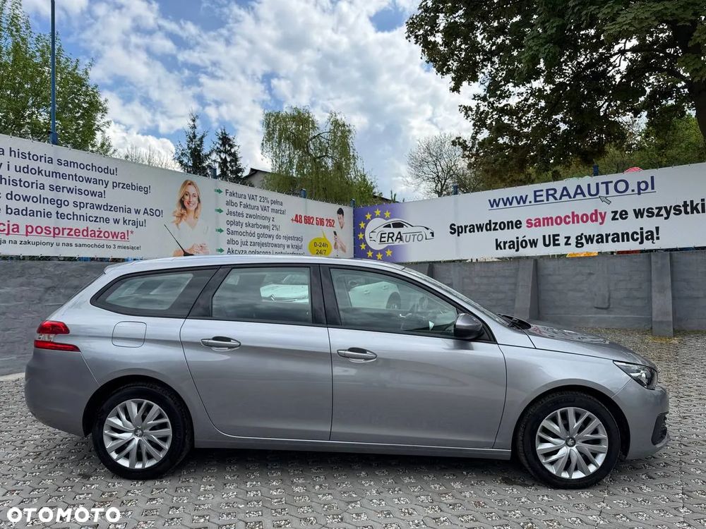 Peugeot 308 SW BlueHDi 130 Allure - 2