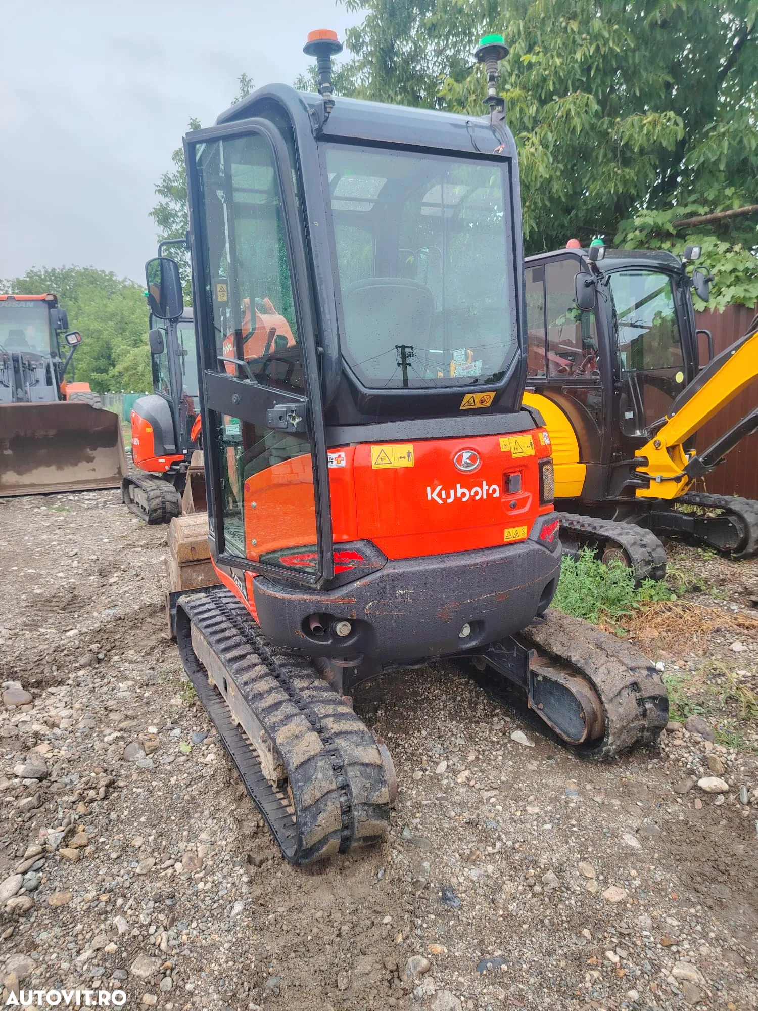 Kubota U27 - 3