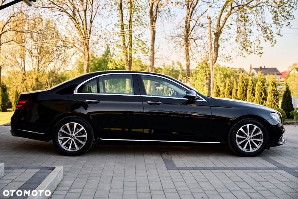 Mercedes-Benz Klasa E 220 d 9G-TRONIC - 15