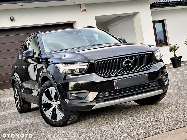 Volvo XC 40 D3 SCR Momentum Core - 12