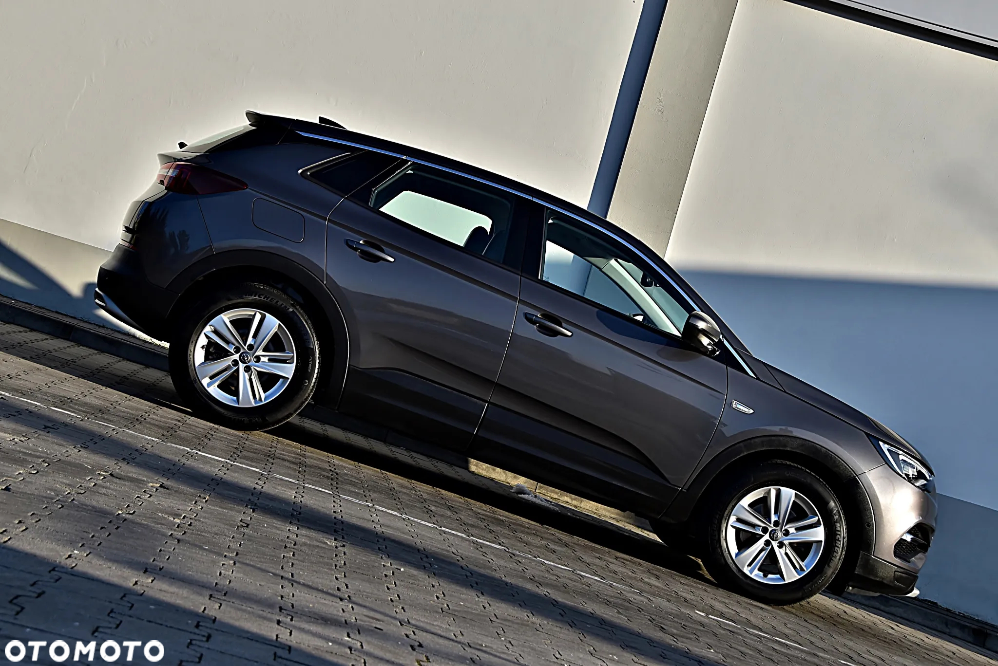 Opel Grandland X 1.6 T Elite S&S - 8
