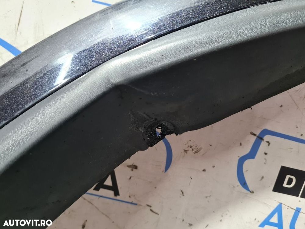 Bandou aripa dreapta fata Volvo XC90 Facelift 2007 - 2014 SUV 4 Usi (1075) Lovit și indoit - 2