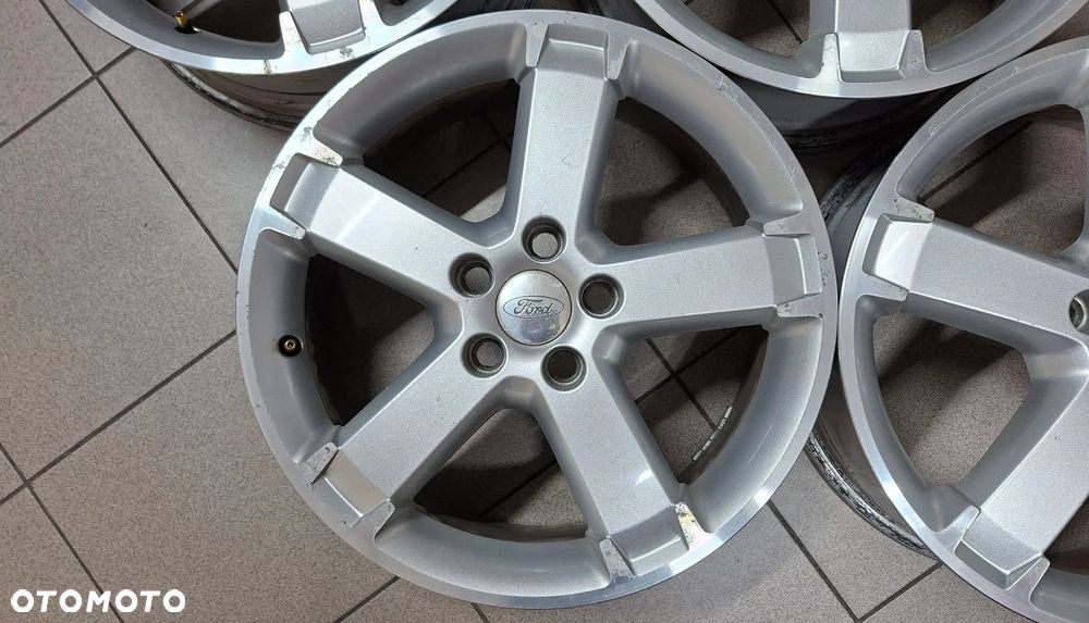 Felgi Aluminiowe 17 Ford Focus MK2 5x108 ET 52.5 - 2