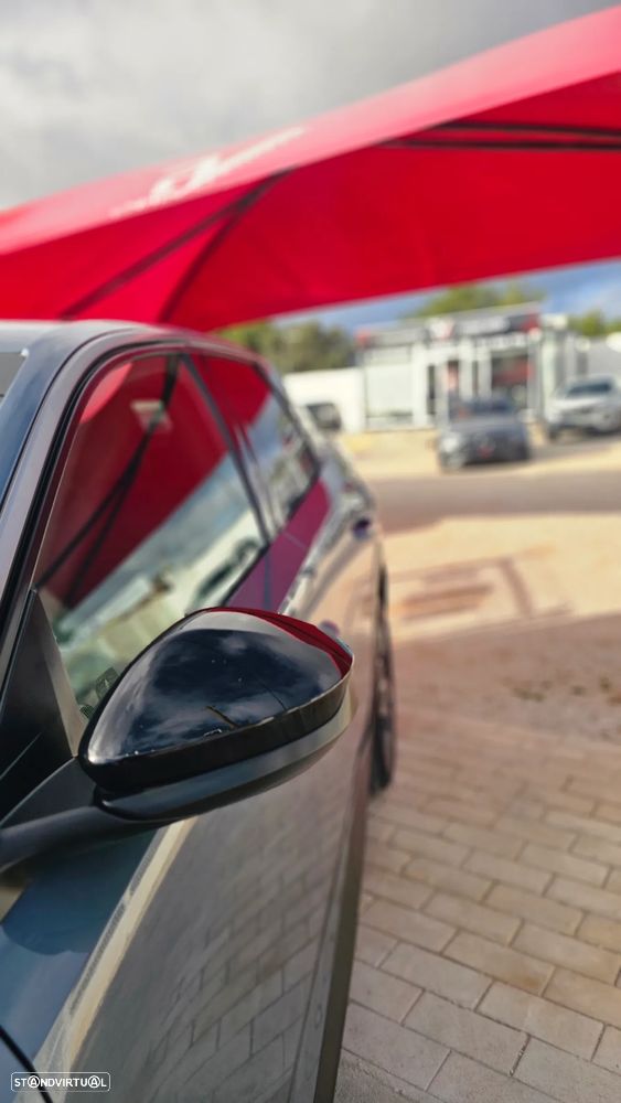 Peugeot 3008 Hybrid 145 e-DSC6 Allure - 37