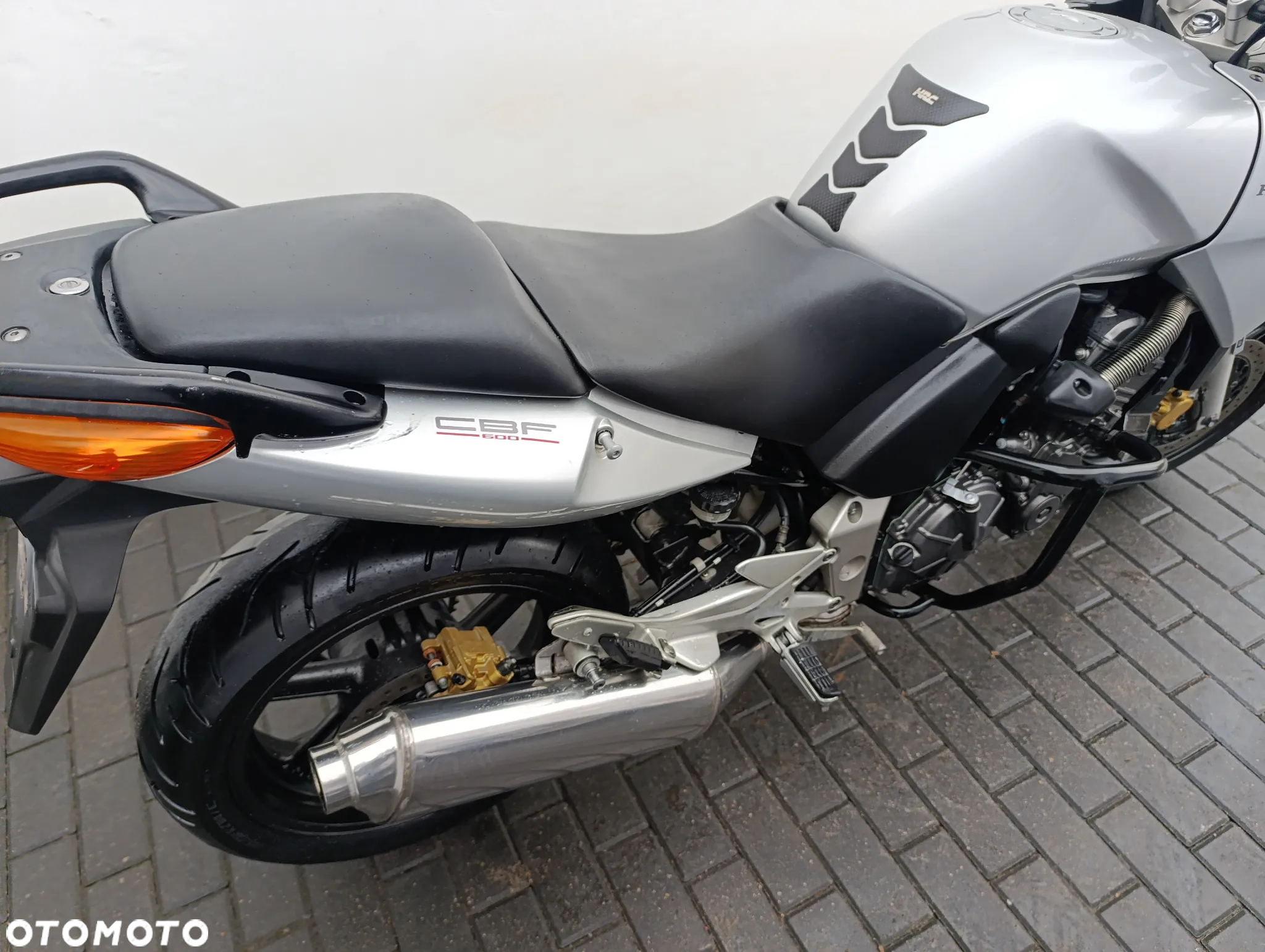 Honda CBF - 24