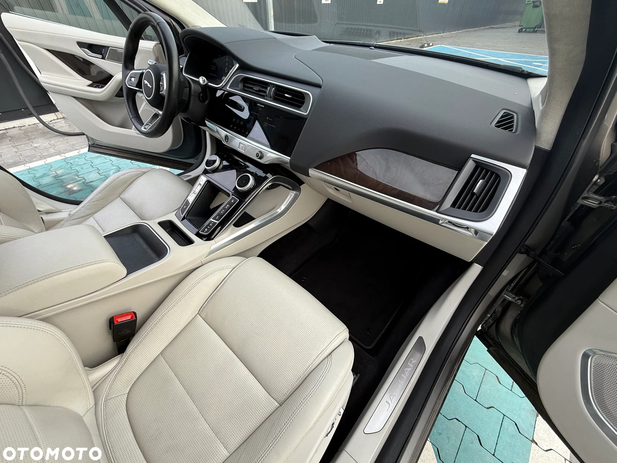 Jaguar I-Pace EV400 AWD HSE - 11