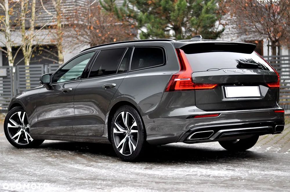 Volvo V60 T4 Geartronic R-Design - 13