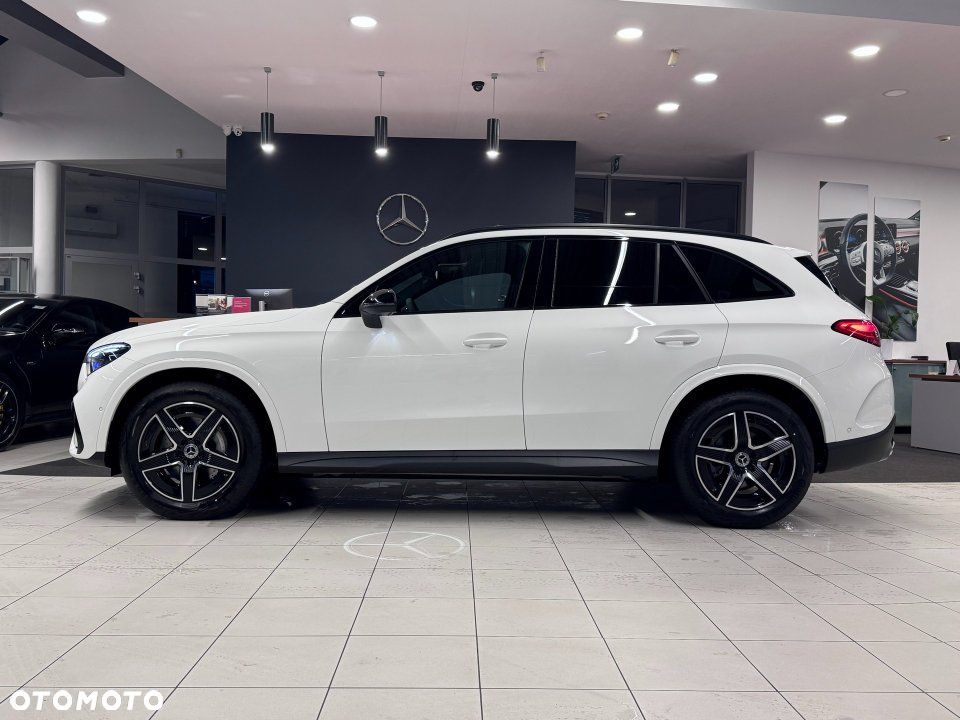 Mercedes-Benz GLC - 2