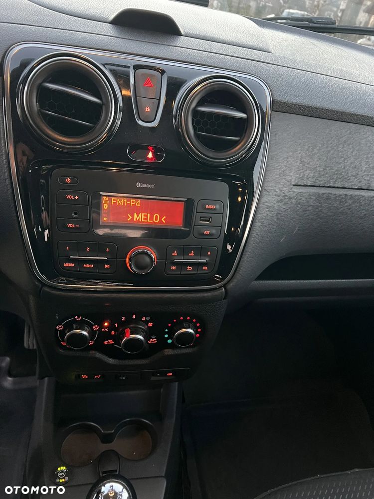 Dacia Lodgy 1.6 SCe Laureate S&S - 18