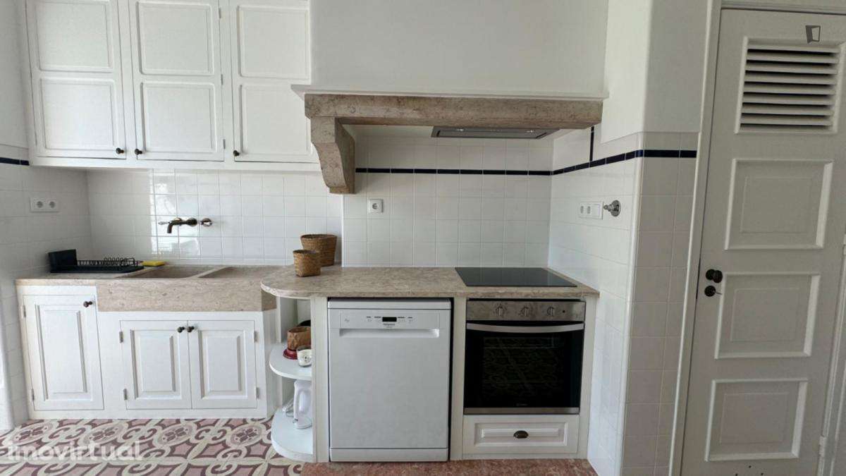 Quarto - localizado em Alvalade Lisbon - Grande imagem: 5/11