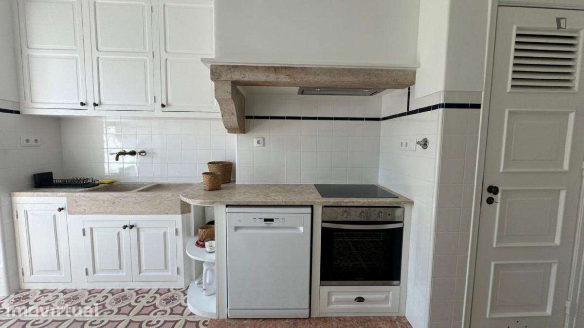 Quarto - localizado em Alvalade Lisbon - Grande imagem: 3/9