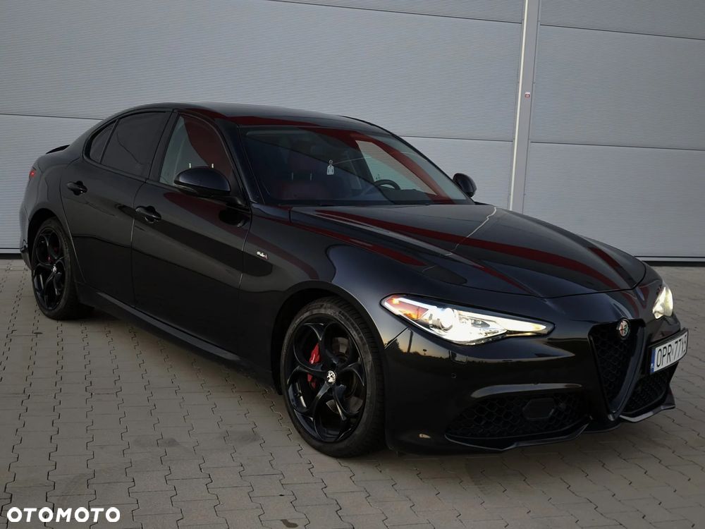 Alfa Romeo Giulia - 2
