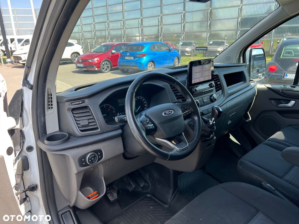 Ford Transit Custom - 19