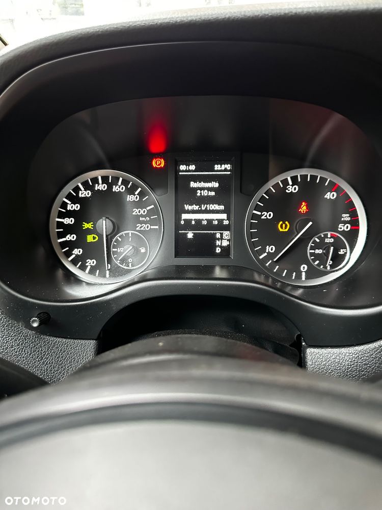Mercedes-Benz VITO - 15