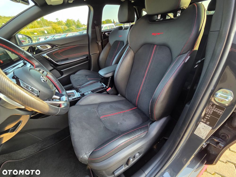 Kia ProCeed 1.6 T-GDI GT DCT - 26