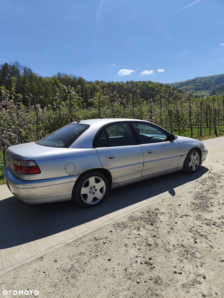Opel Omega - 5