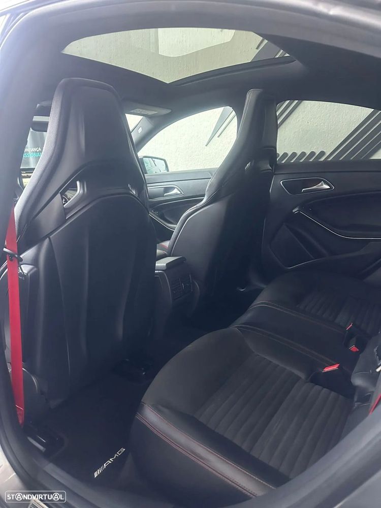 Mercedes-Benz CLA 45 AMG - 11