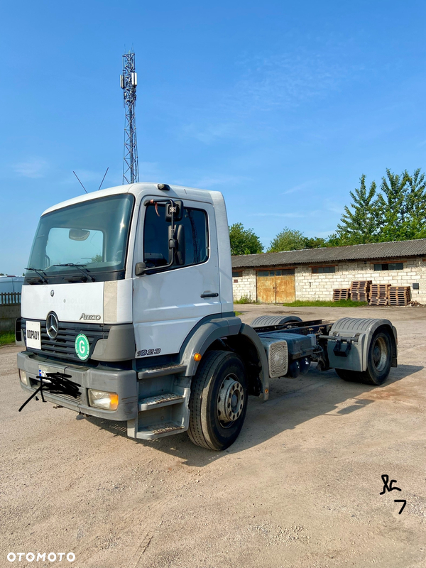 Mercedes-Benz Atego 18.23