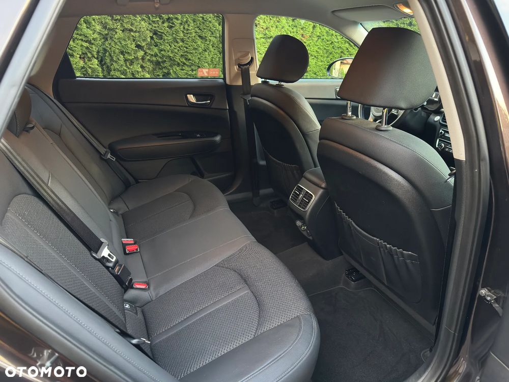 Kia Optima 1.7 CRDI L DCT - 17