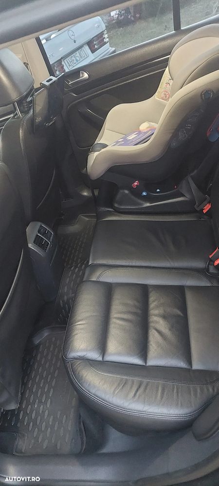 Volkswagen Golf Variant 2.0 TDI DPF Exclusive - 14