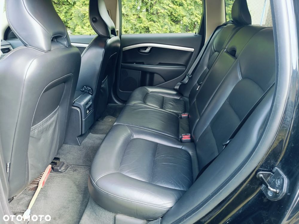 Volvo V70 2.0D Momentum - 5