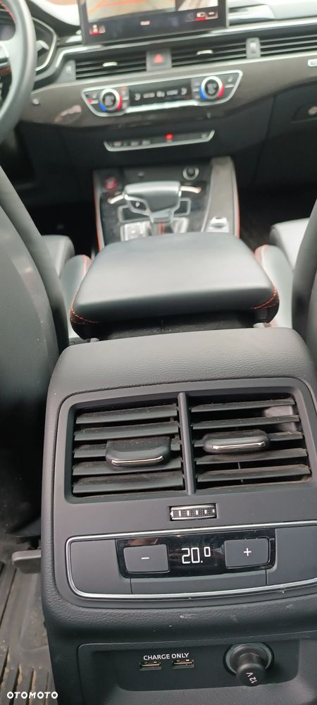 Audi S4 Limousine - 22
