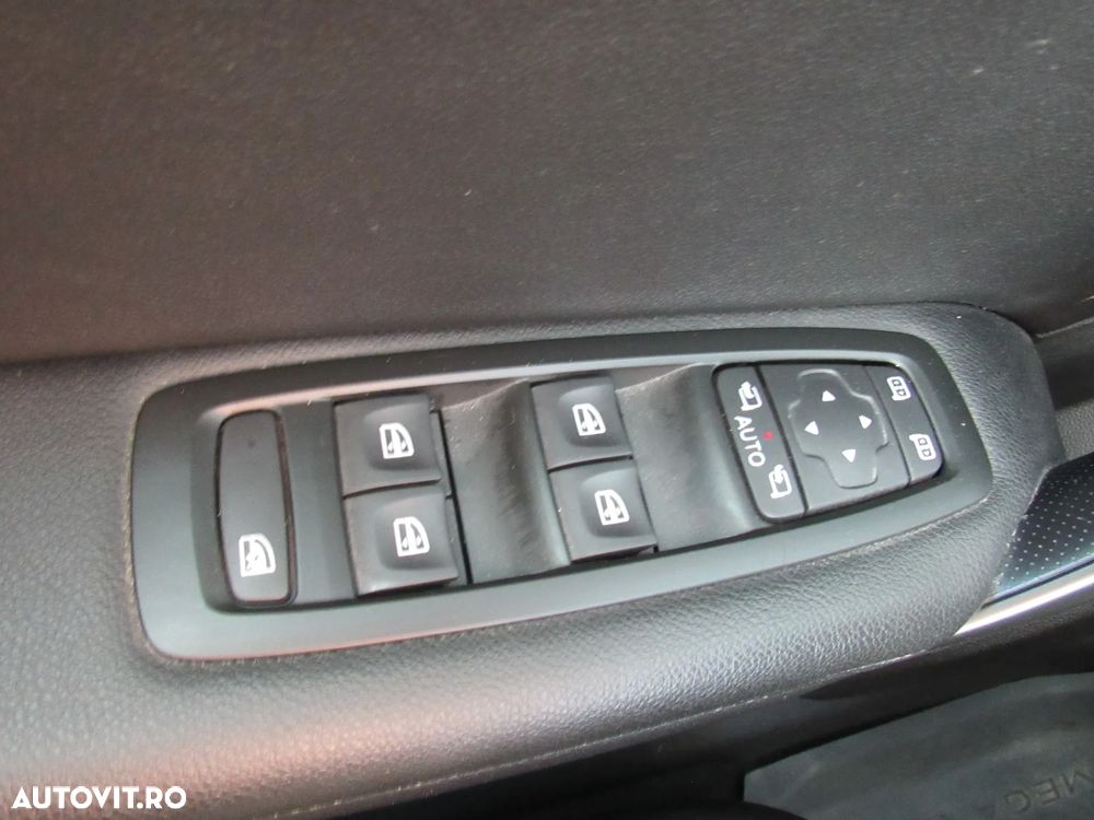 Renault Megane Blue dCi 116 EDC Intens - 29