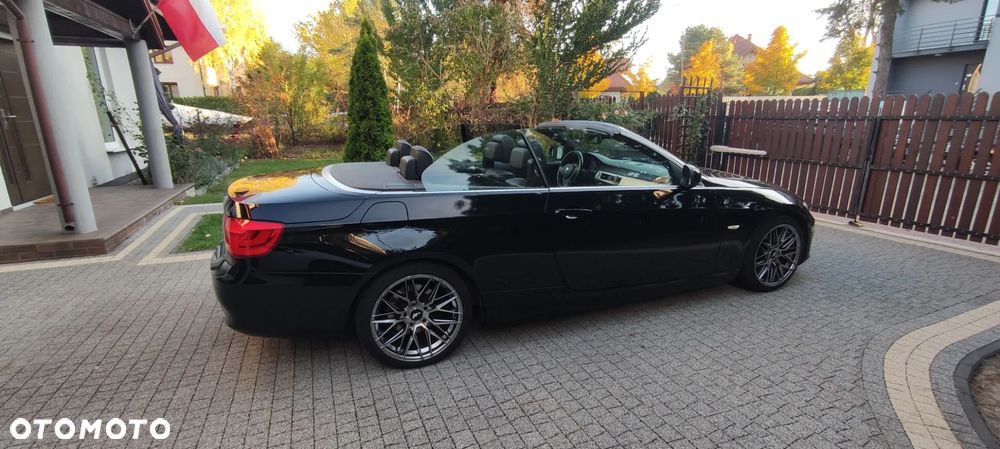 BMW Seria 3 320i - 22