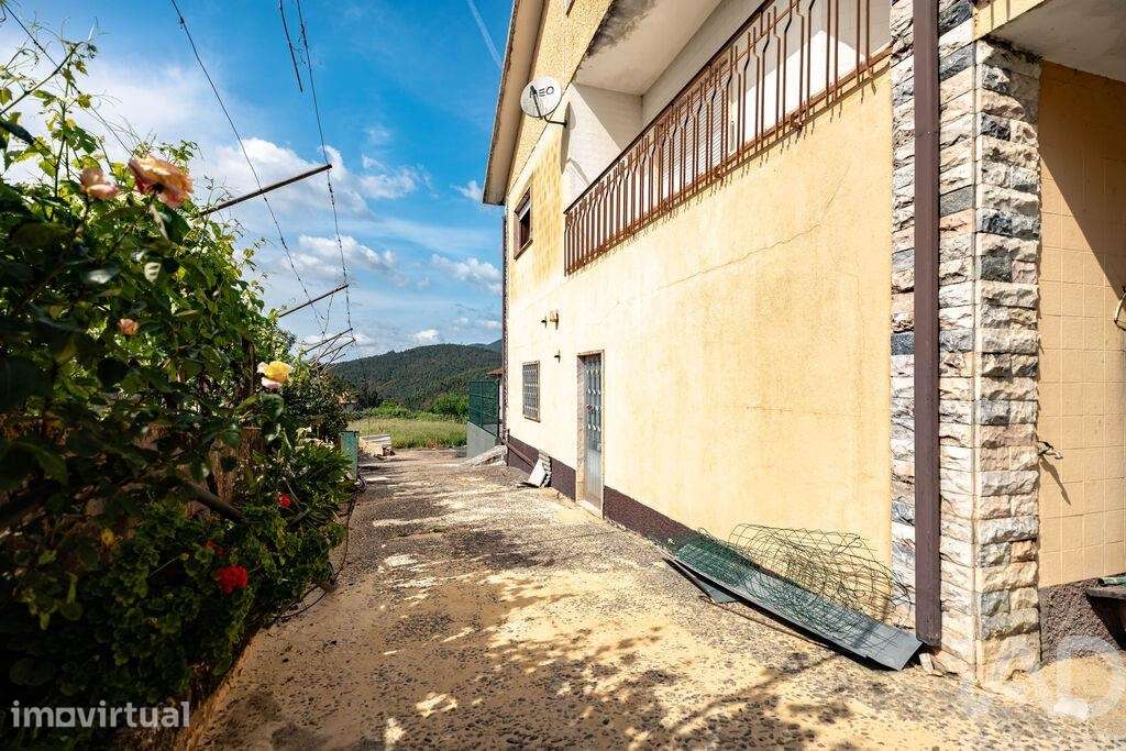 Casa / Villa T8 em Maçãs de Dona Maria - Grande imagem: 4/40
