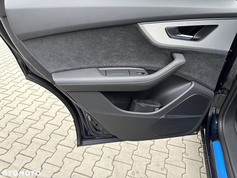 Audi Q8 - 13