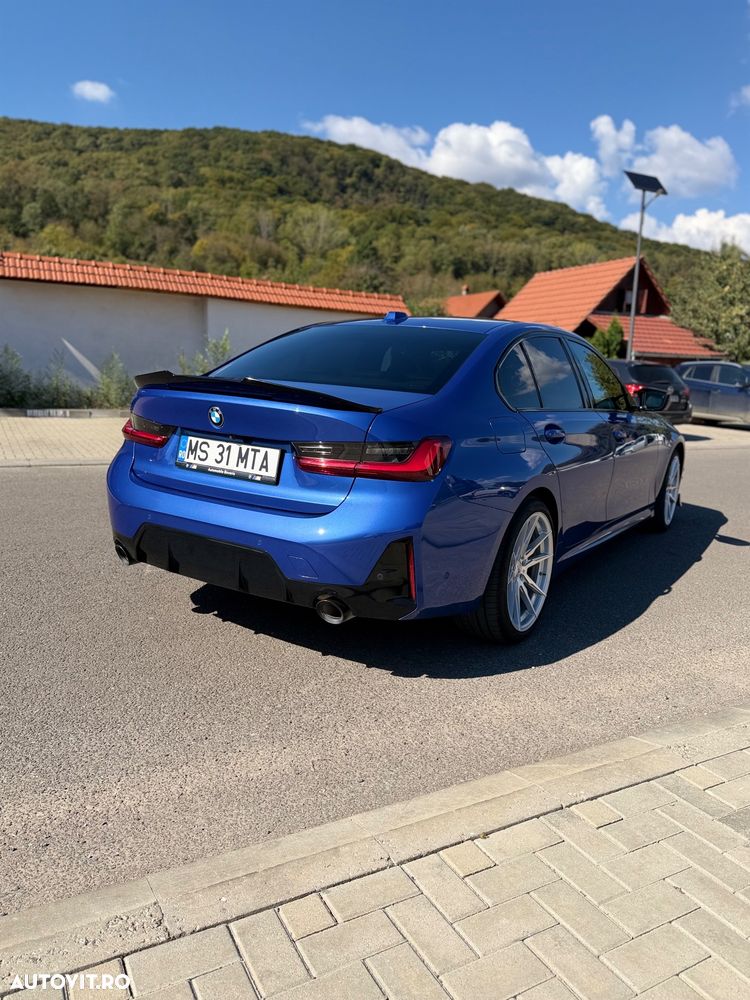 BMW Seria 3 330i xDrive AT - 4