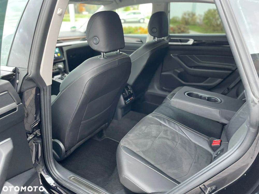 Volkswagen Arteon 2.0 TSI Elegance DSG - 25
