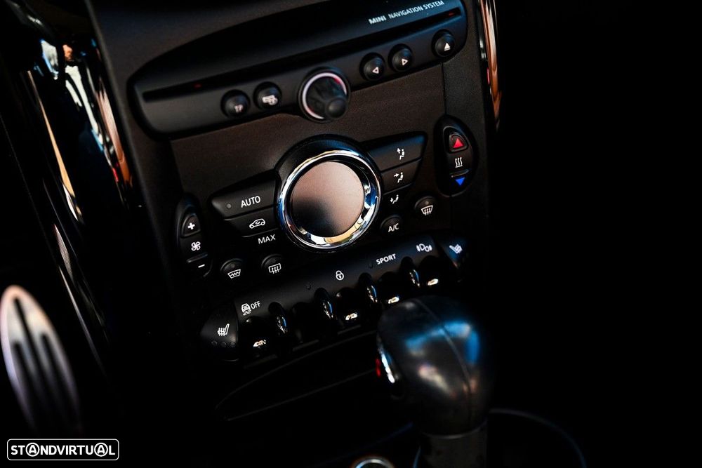 MINI Paceman Cooper SD ALL4 Auto - 34