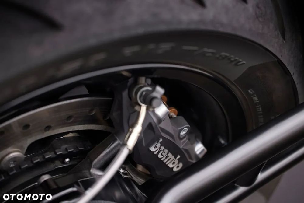 Triumph Rocket - 18