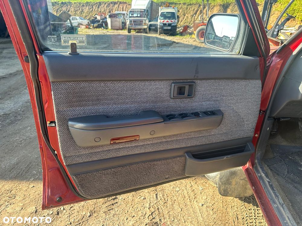 Toyota 4-Runner - 14