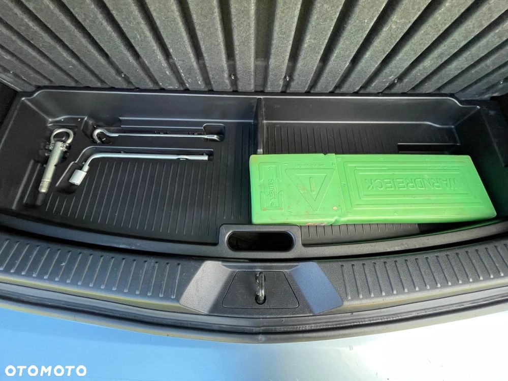 Mazda 5 2.0 MZR-DISI i-stop Edition 40 Jahre - 19