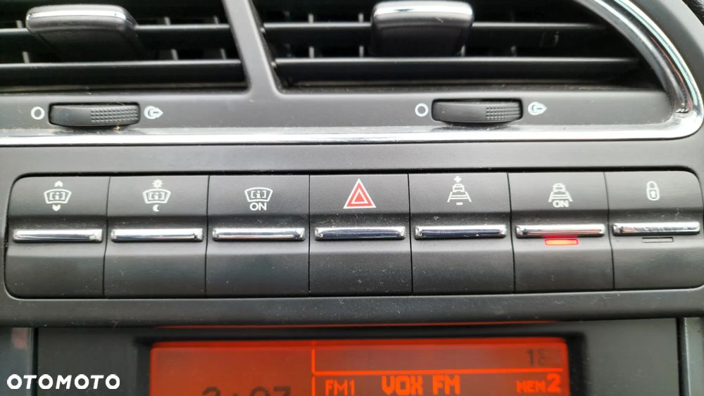Peugeot 5008 155 THP Automatik Platinum - 30