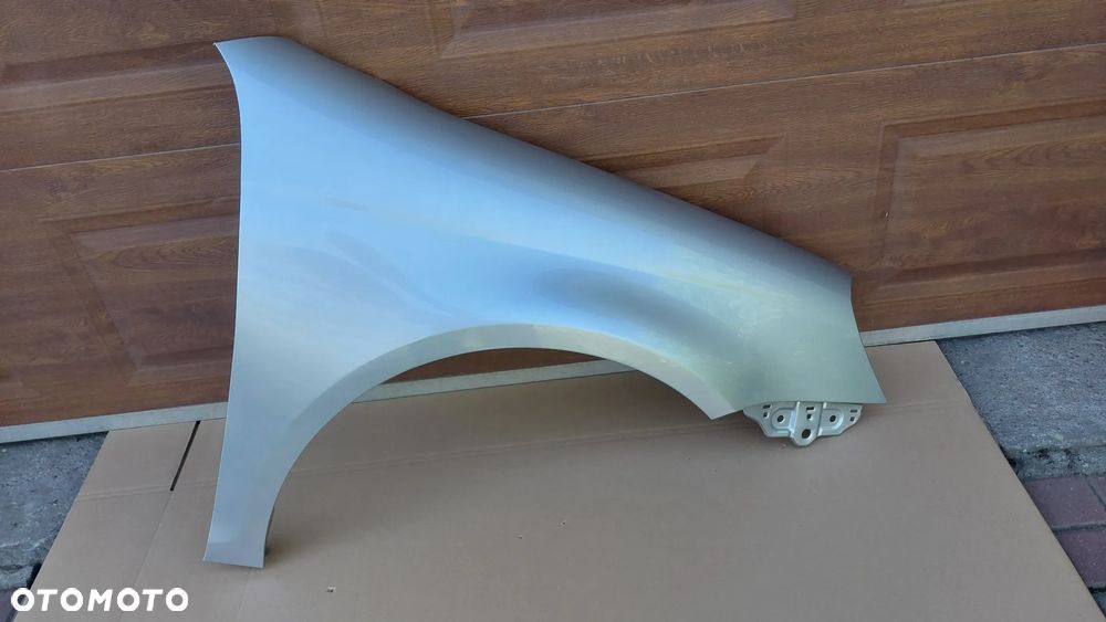 Błotnik Przód PRAWY lub LEWY Golf V 5 kombi Jetta Kod Lakieru LA7W - 5