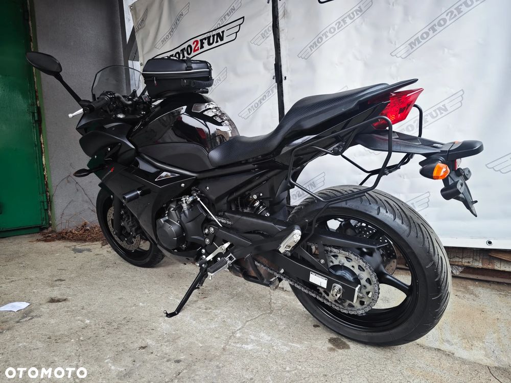 Yamaha XJ - 6