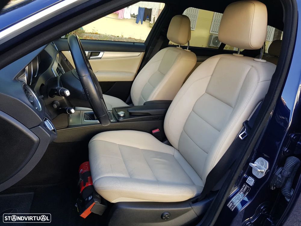 Mercedes-Benz C 220 - 31