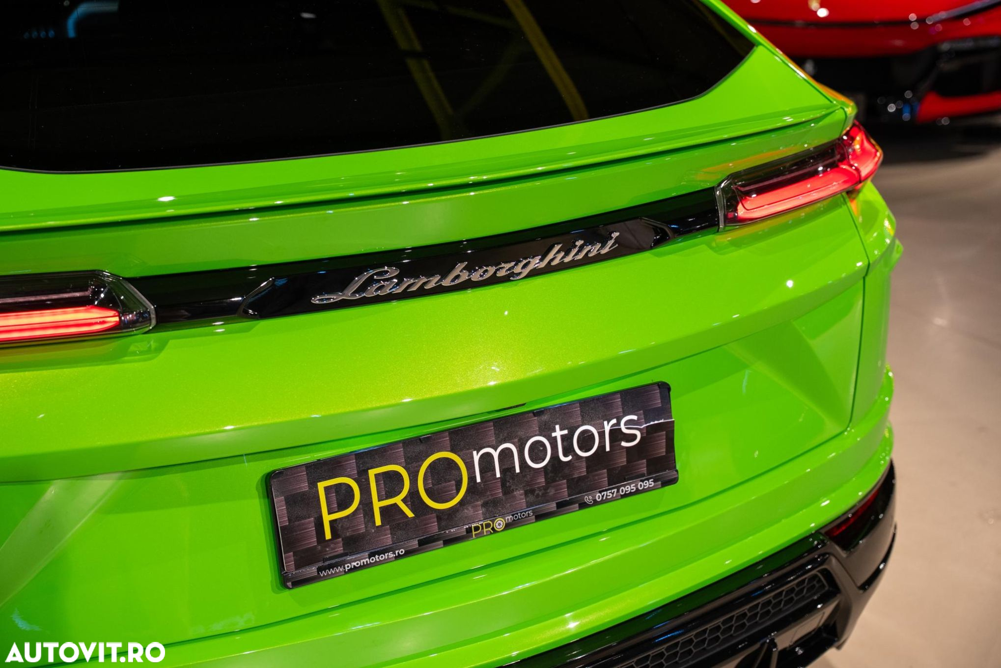Lamborghini URUS - 38