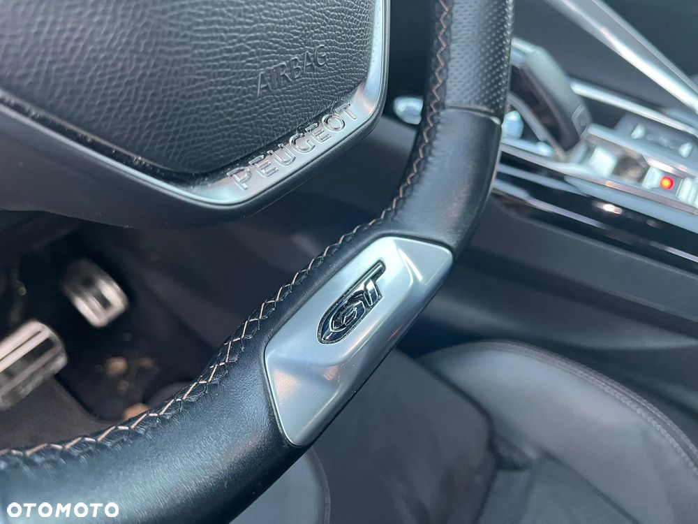 Peugeot 3008 1.6 PureTech GPF GT Line S&S EAT8 - 19