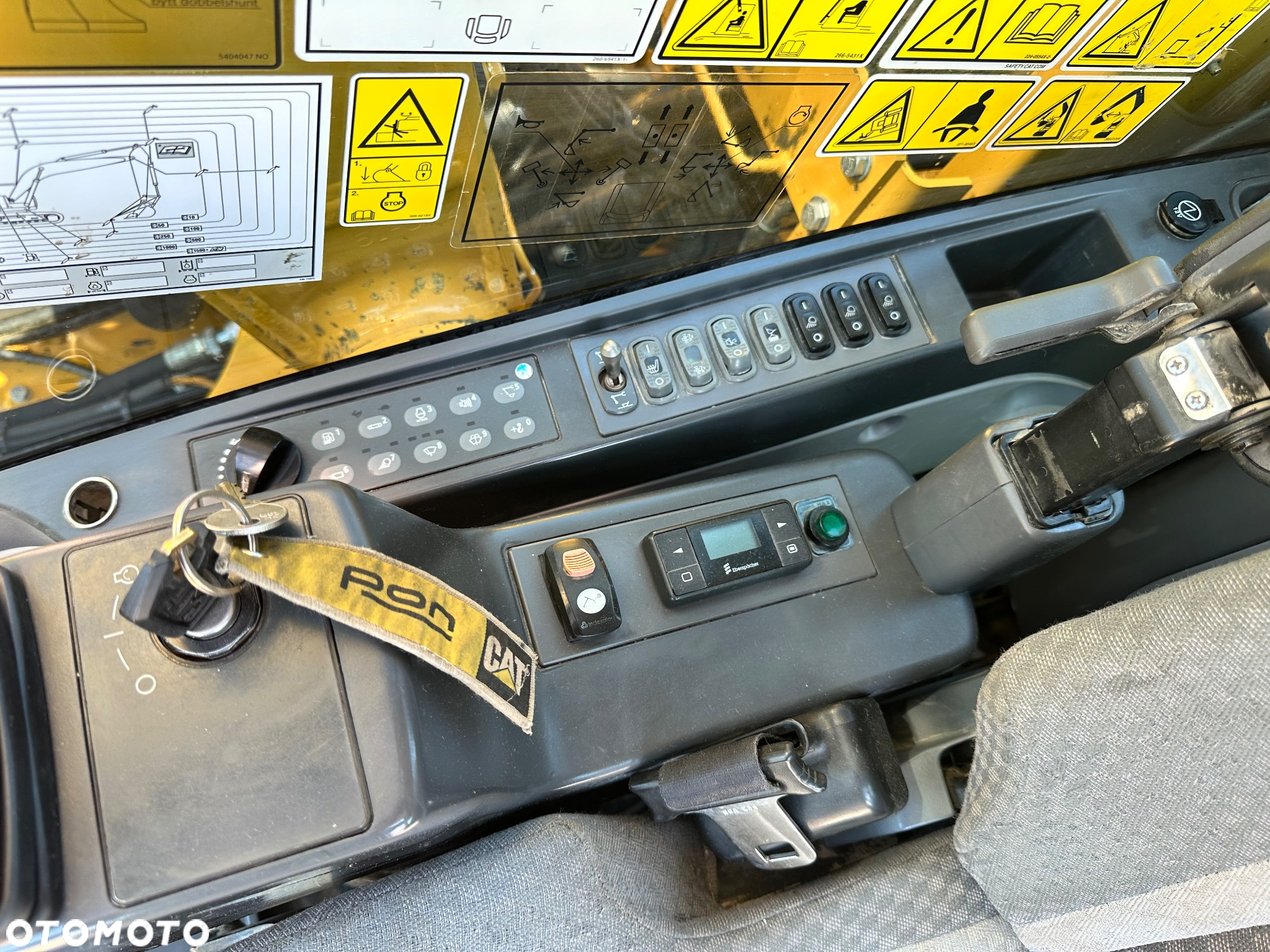 Caterpillar 311 FL RR - 36