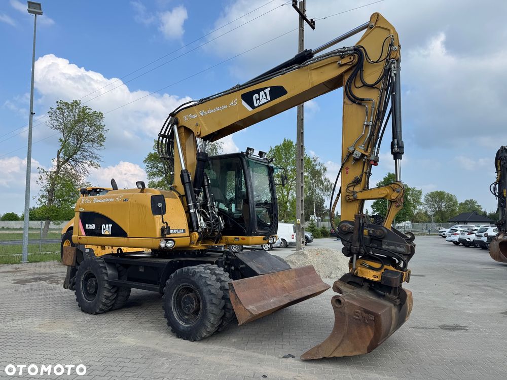 Caterpillar M316D - 1