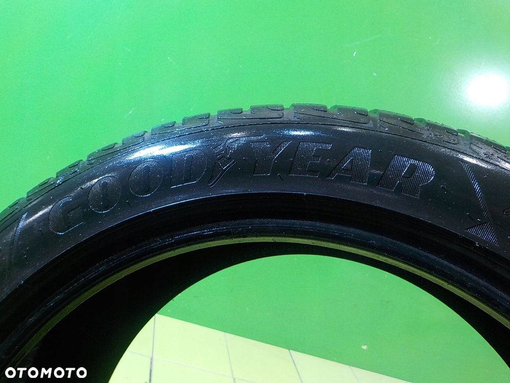 GOODYEAR ULTRAGRIP PERFORMANCE 100V 245/45/18 opony zimowe 4.93mm 5.07mm - 3