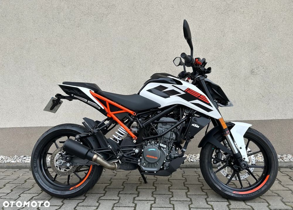 KTM Duke