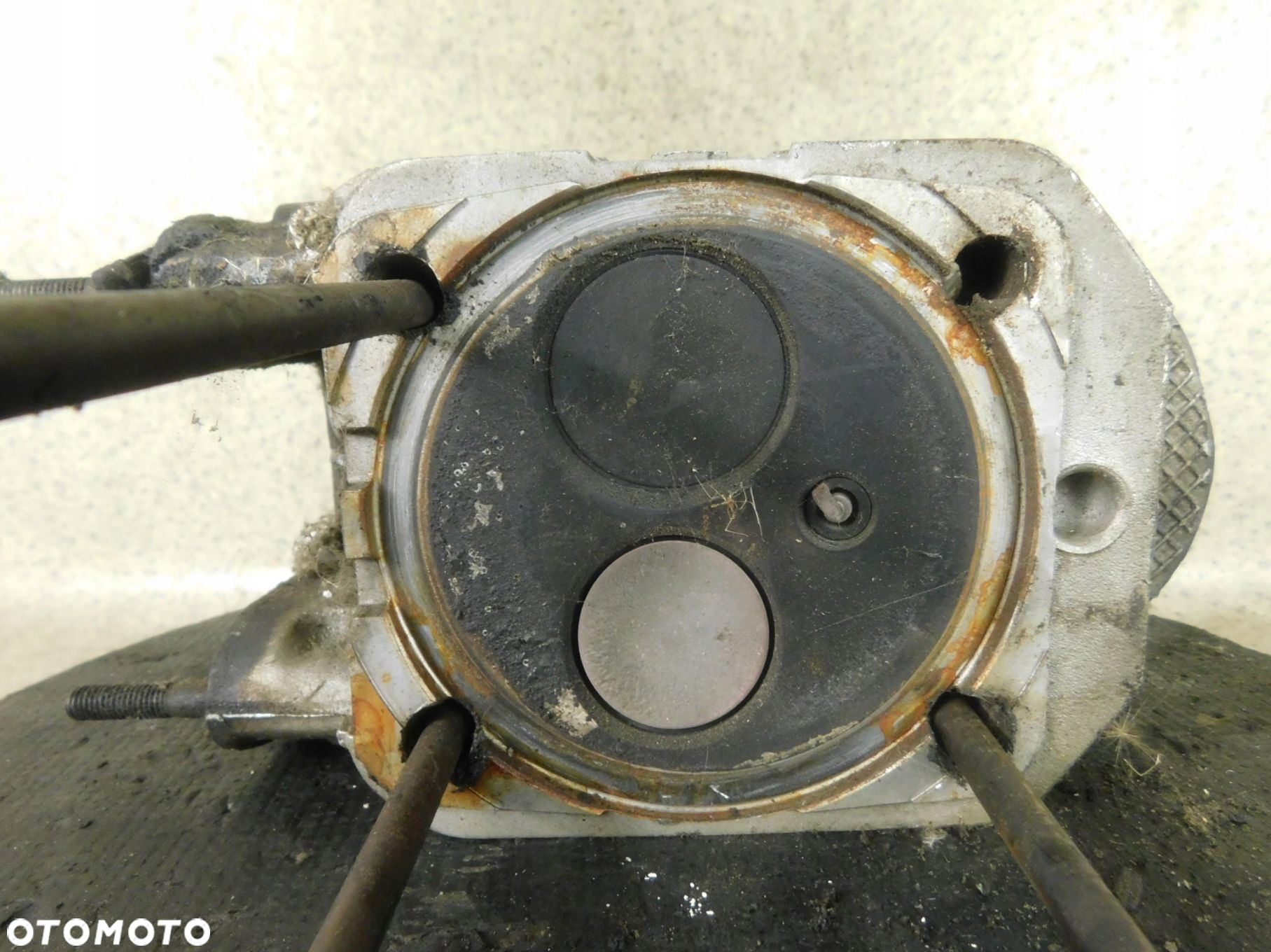 9760Kz Rr350 Głowica Silnika Deutz Linde H30 F4L19 - 13