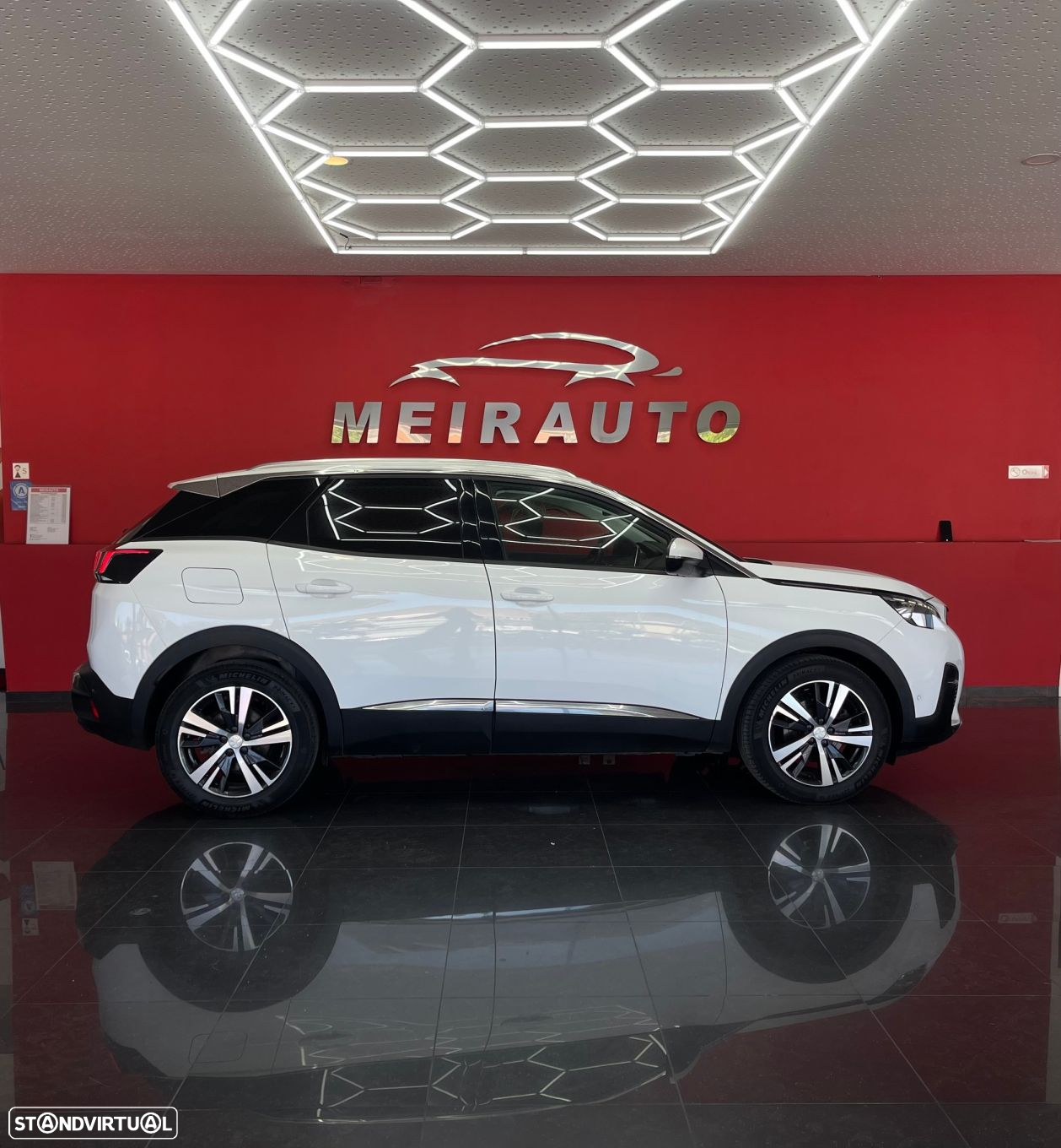 Peugeot 3008 1.5 BlueHDi Allure Pack EAT8 - 3
