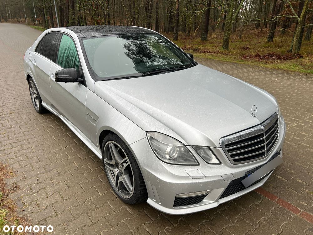 Mercedes-Benz Klasa E - 26