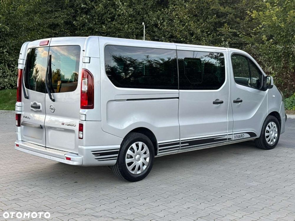 Opel Vivaro - 20